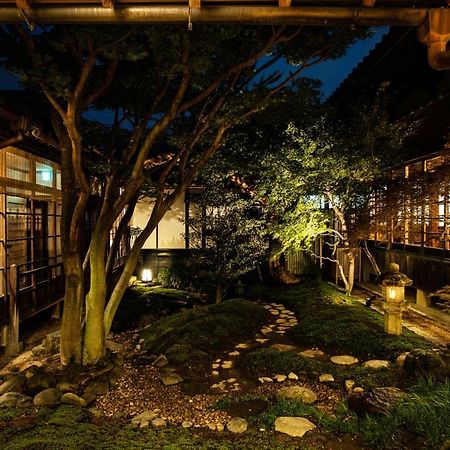 เทมเปิล โฮเต็ล คันโนนิง Hotel Kiryu ภายนอก รูปภาพ
