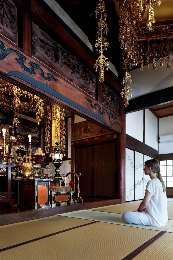 เทมเปิล โฮเต็ล คันโนนิง Hotel Kiryu ภายนอก รูปภาพ